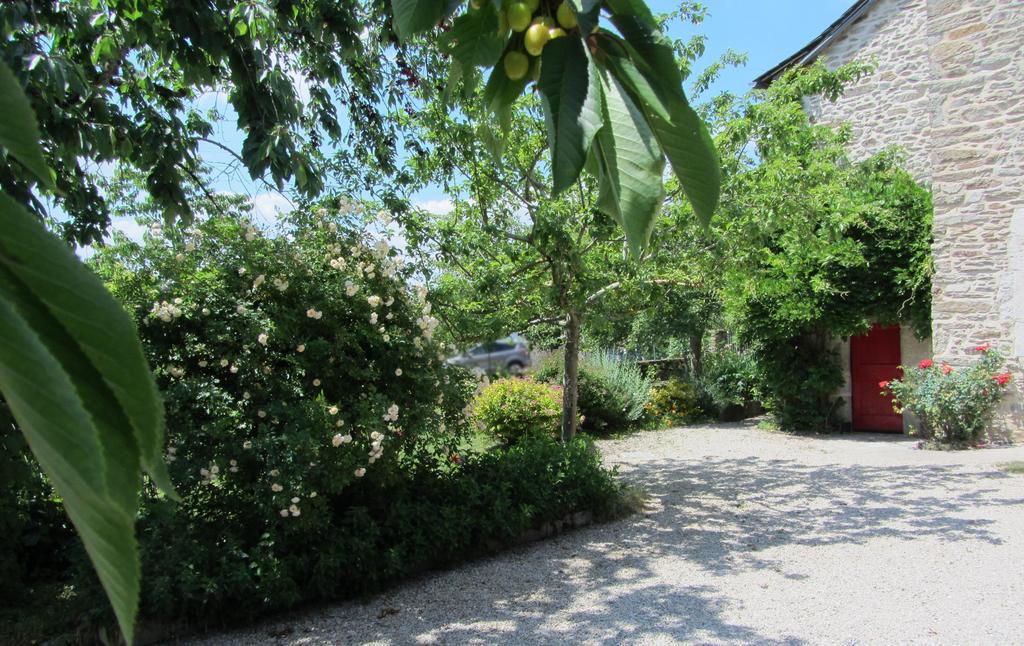 Hotel Le couvent de Jouels à Sauveterre-de-Rouergue Extérieur photo